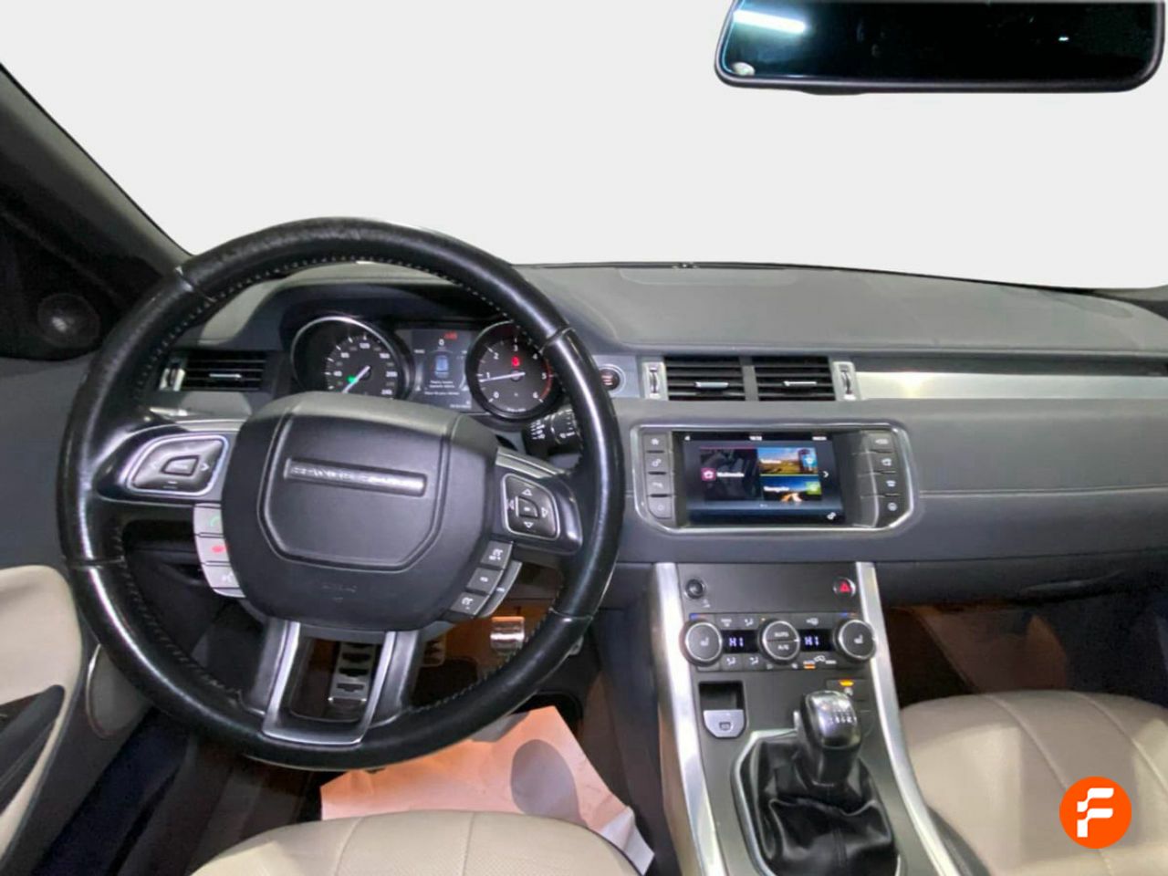 Foto Land-Rover Range Rover Evoque 12