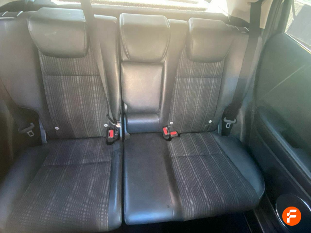 Foto Honda HR-V 11