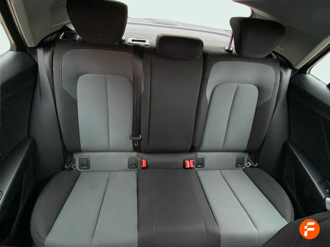 Foto Audi Q2 11