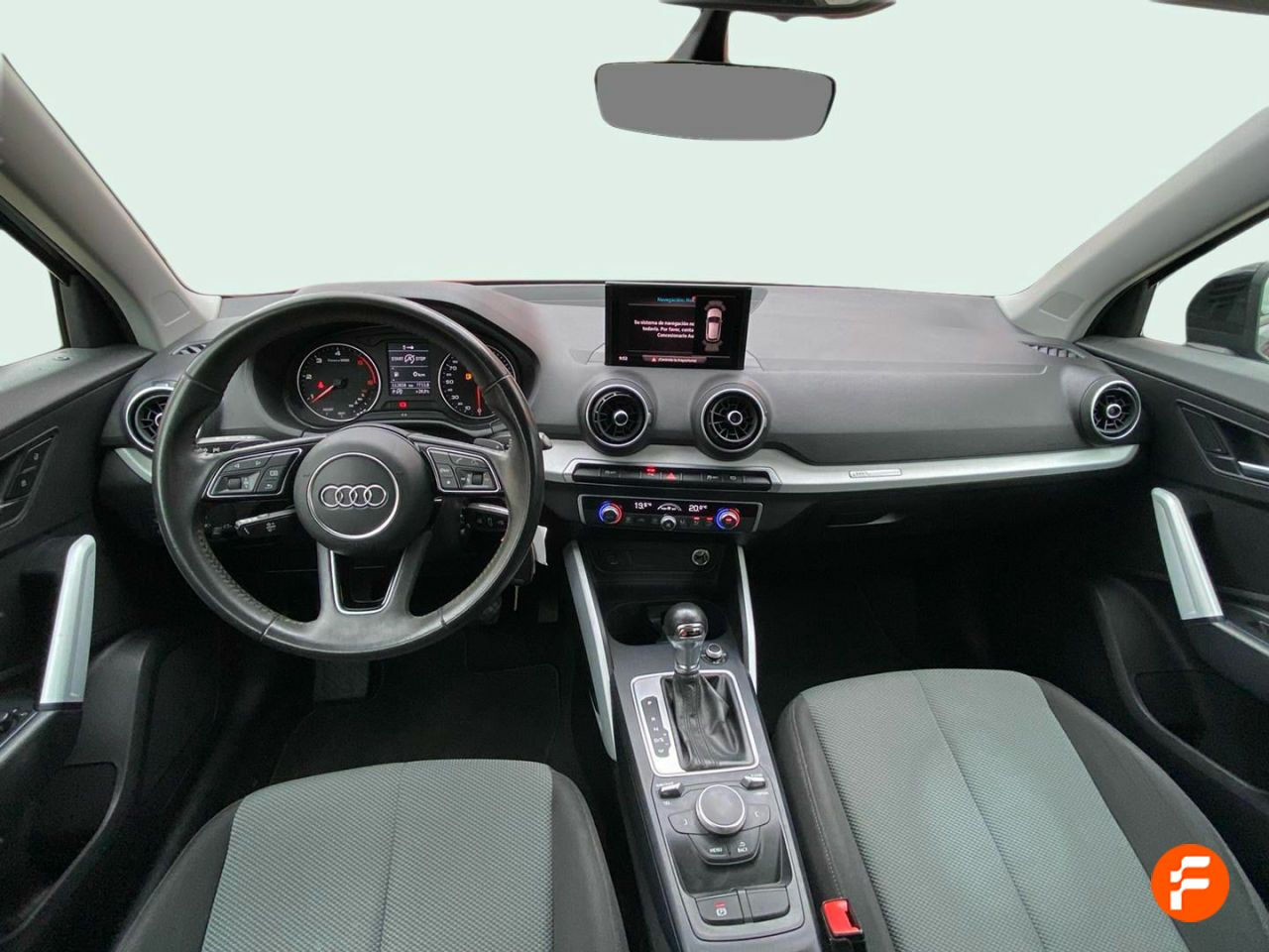 Foto Audi Q2 14