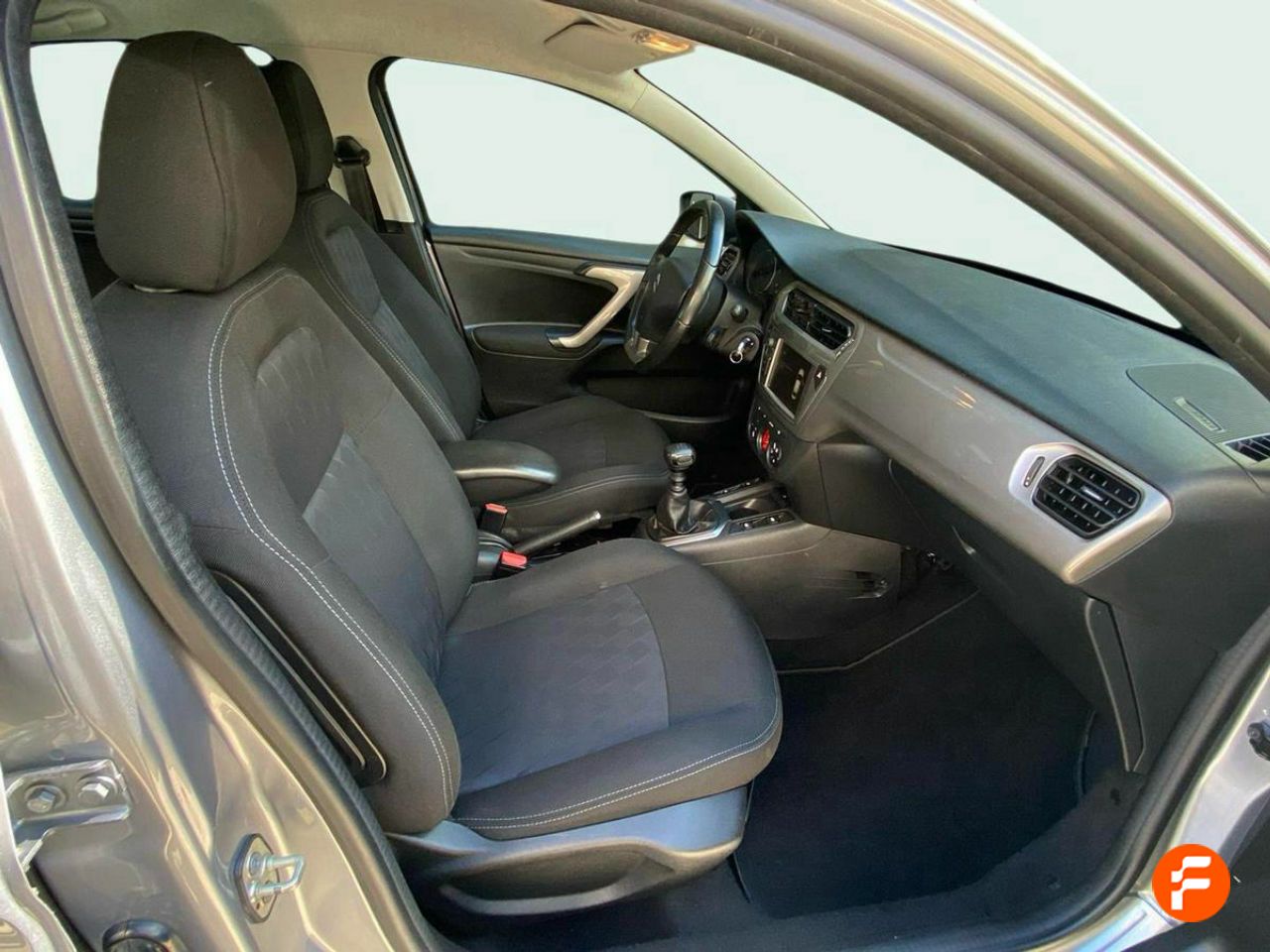 Foto Citroën C-Elysèe 10