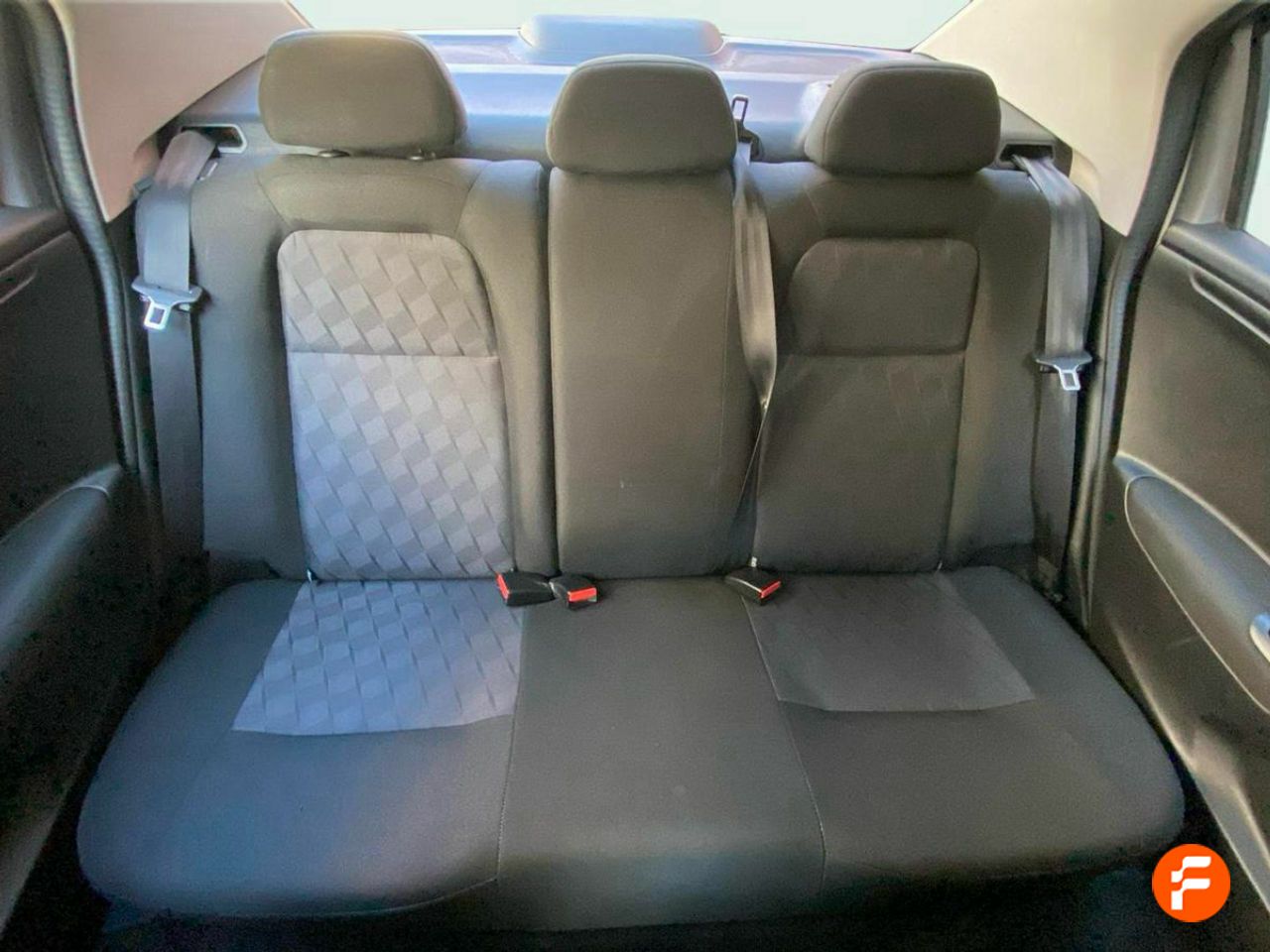 Foto Citroën C-Elysèe 12