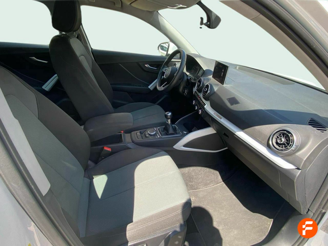 Foto Audi Q2 9