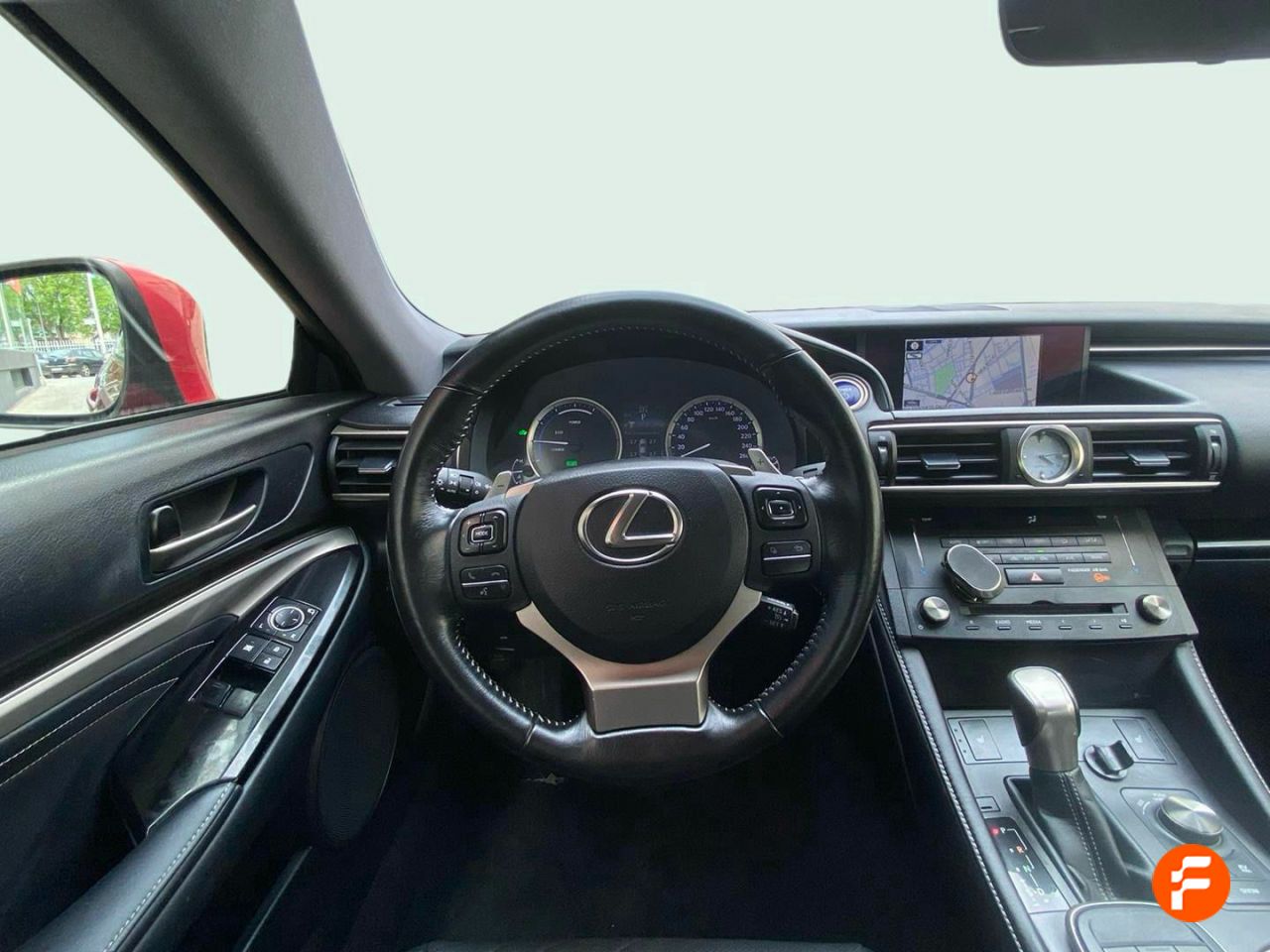Foto Lexus RC 8