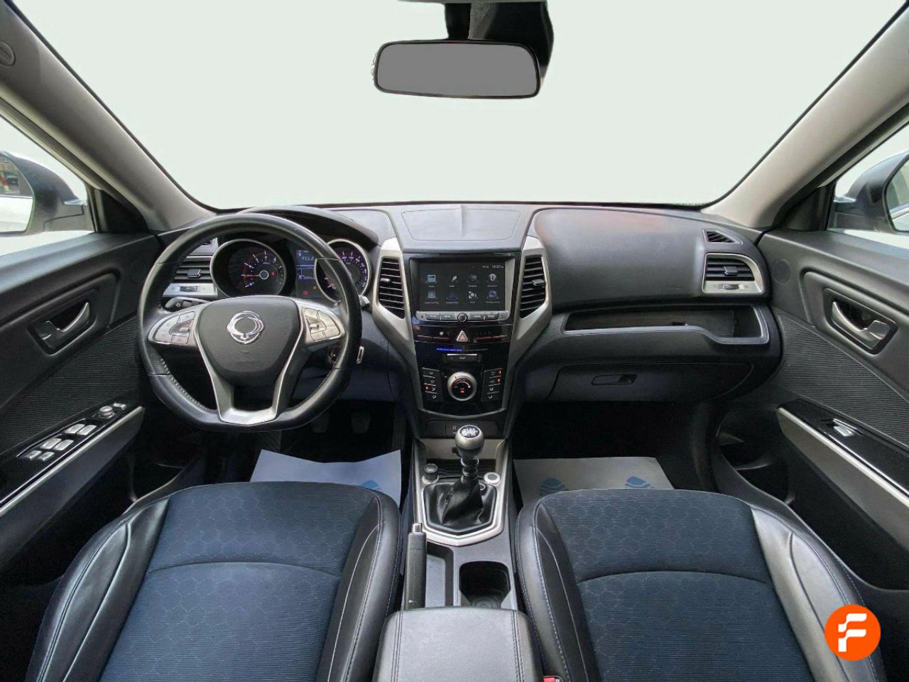 Foto SsangYong Tivoli 15