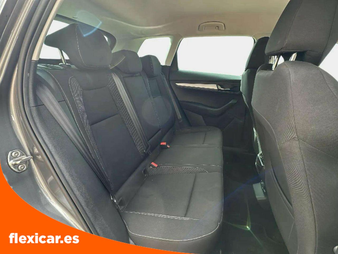 Foto Skoda Karoq 15