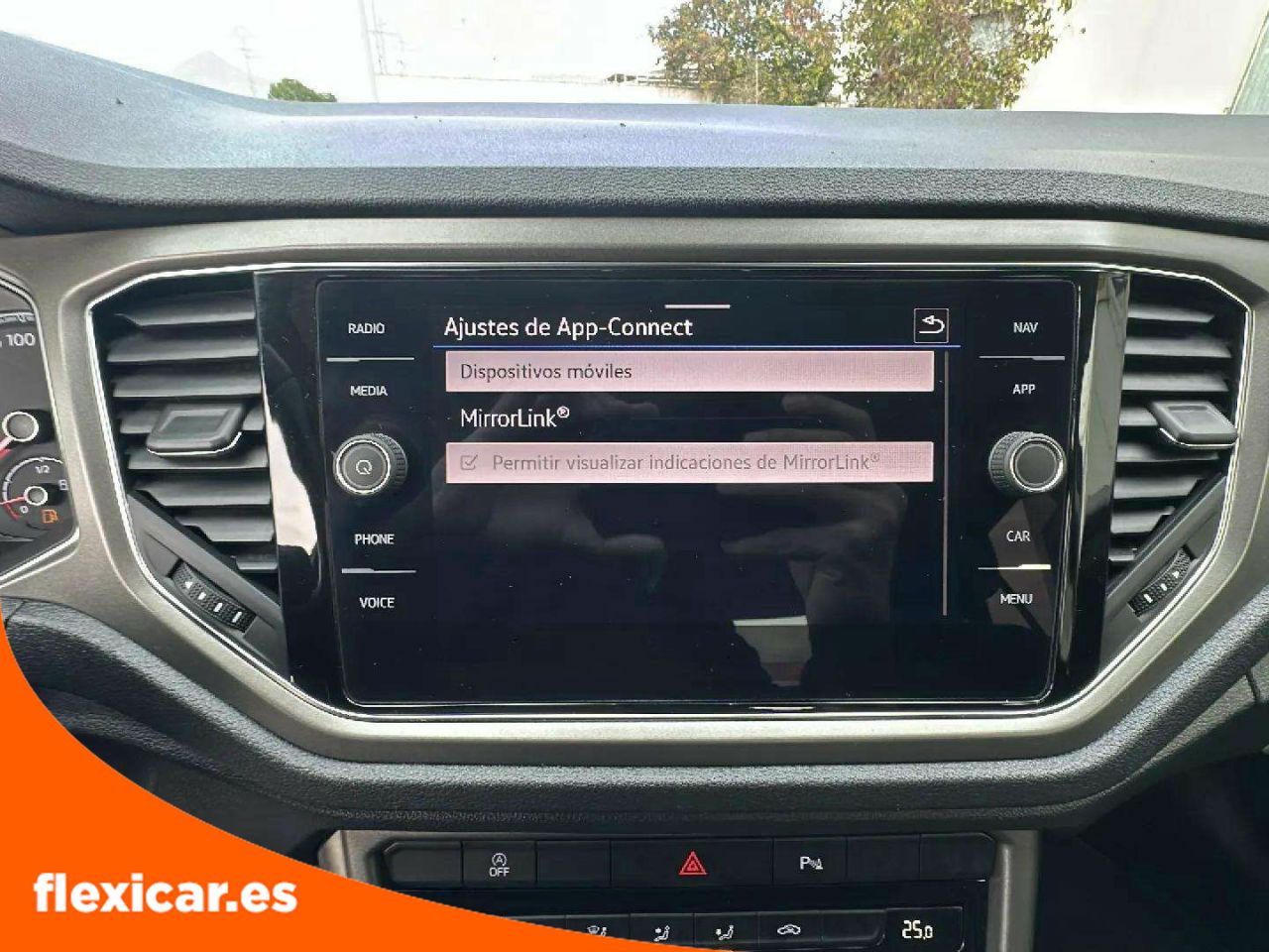 Foto Volkswagen T-Roc 9