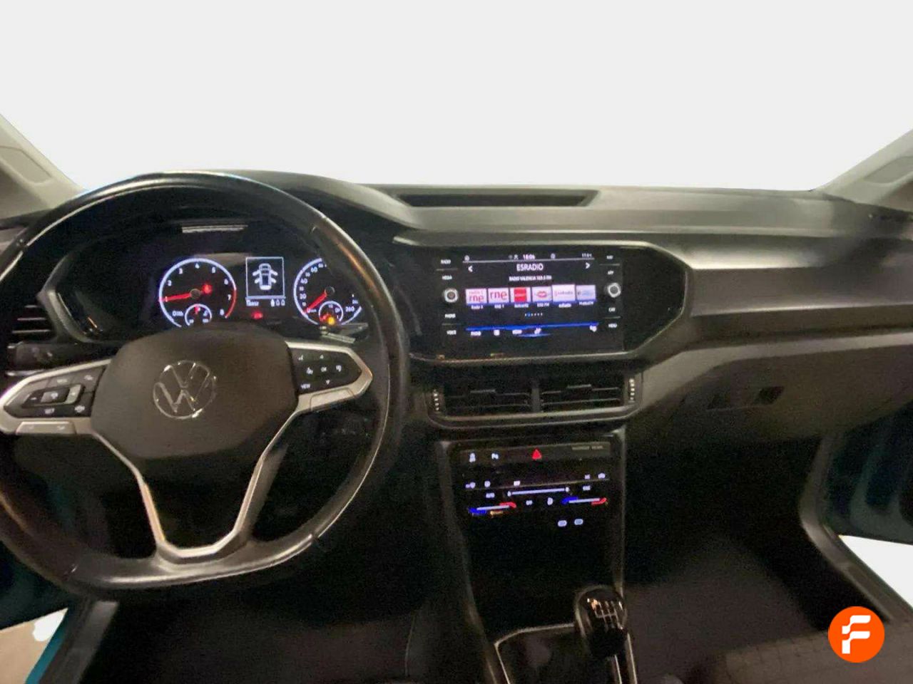 Foto Volkswagen T-Cross 10