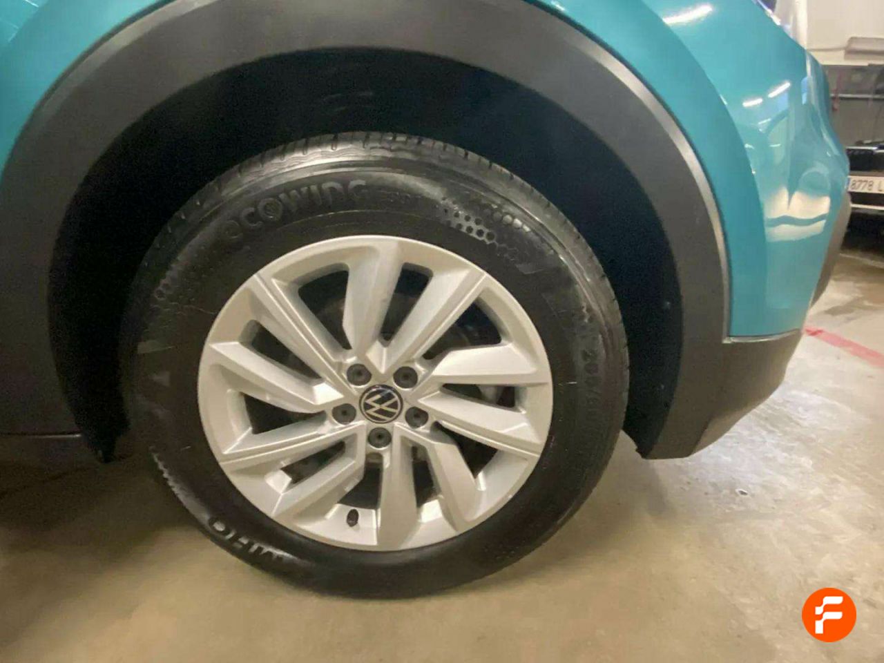 Foto Volkswagen T-Cross 17