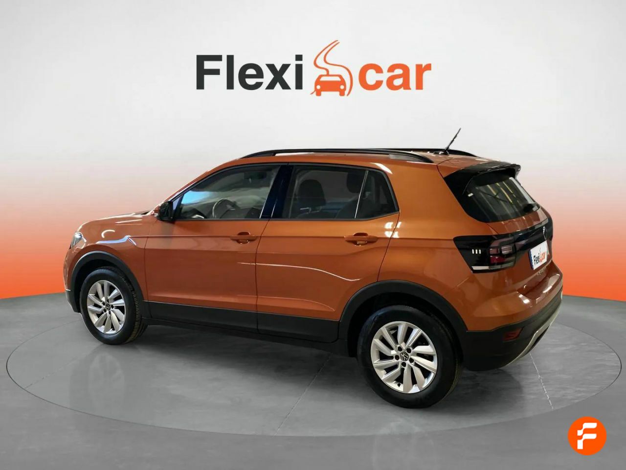 Foto Volkswagen T-Cross 4
