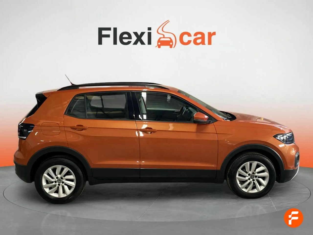Foto Volkswagen T-Cross 8