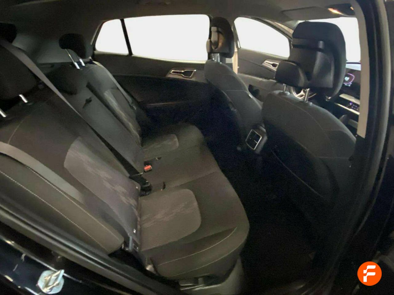 Foto Kia Sportage 16