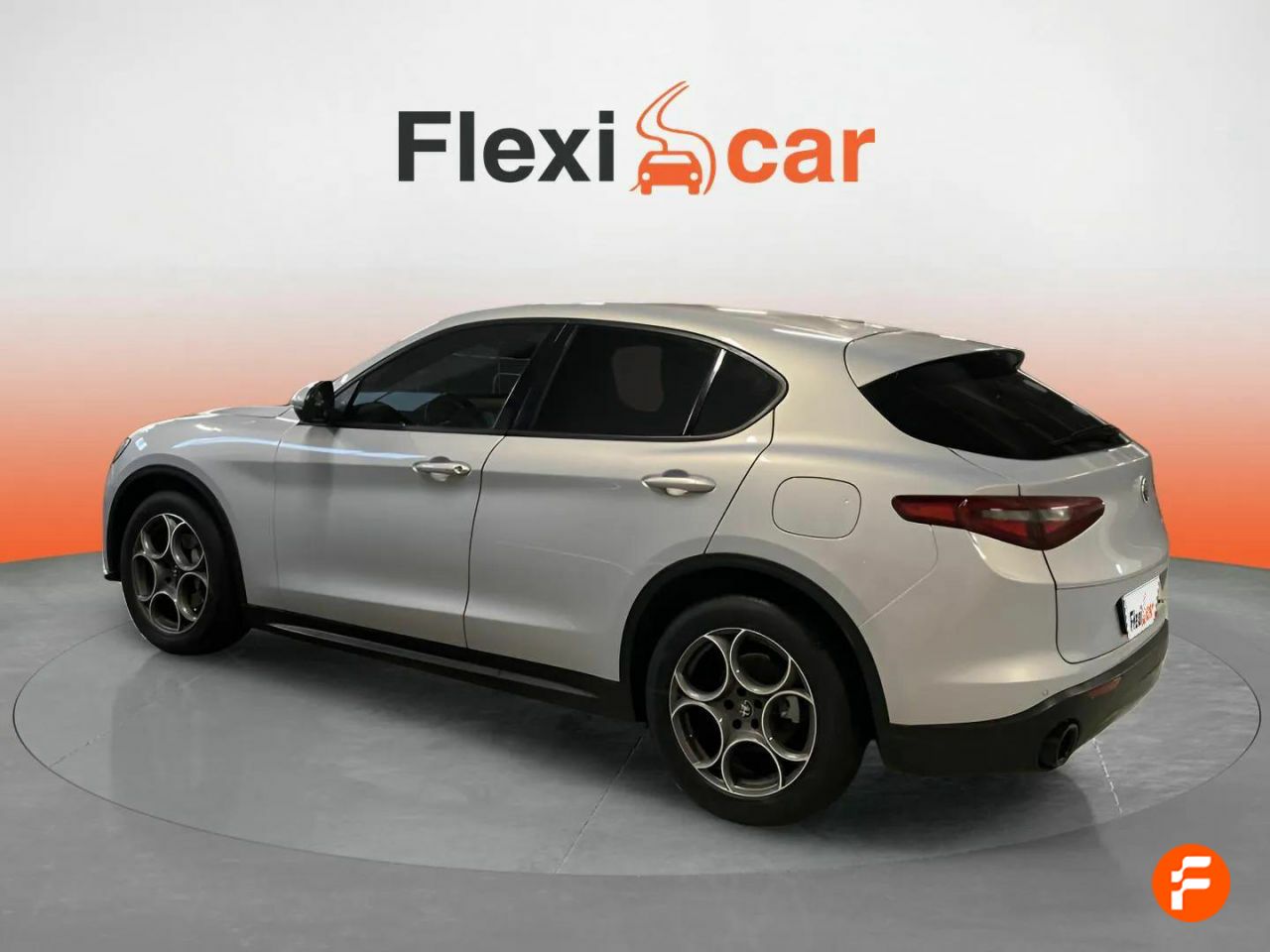 Foto Alfa Romeo Stelvio 4