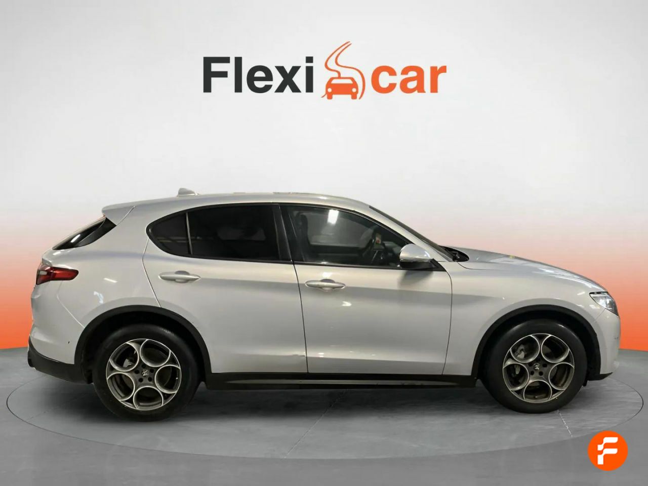 Foto Alfa Romeo Stelvio 8