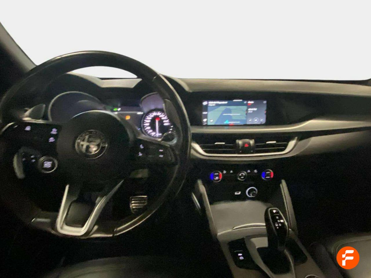 Foto Alfa Romeo Stelvio 10