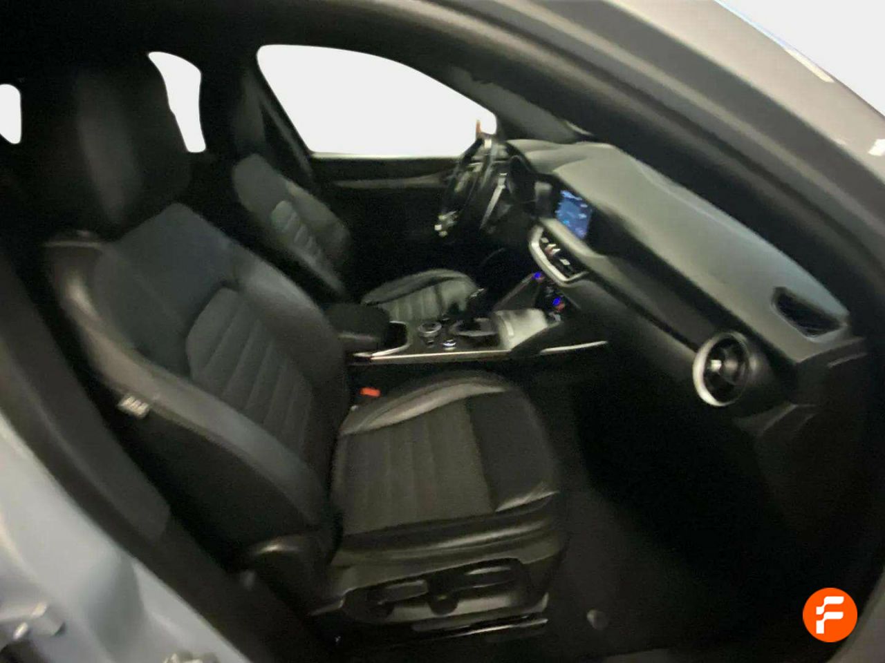 Foto Alfa Romeo Stelvio 15