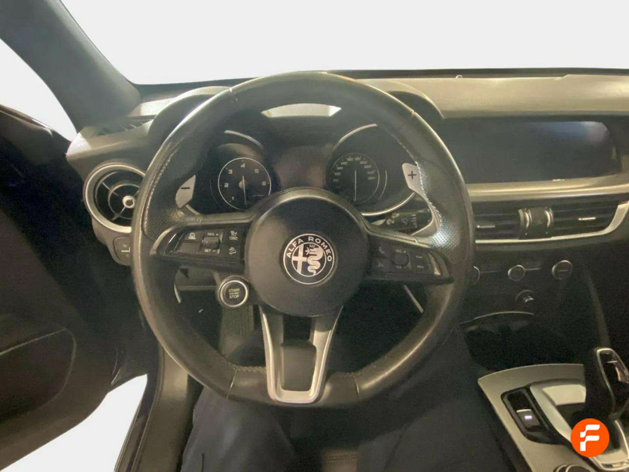 Foto Alfa Romeo Stelvio 10
