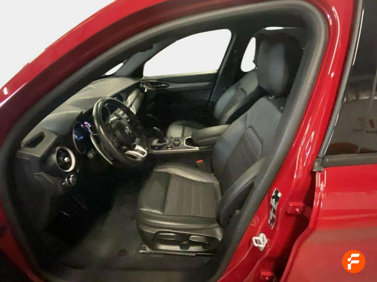 Foto Alfa Romeo Stelvio 14