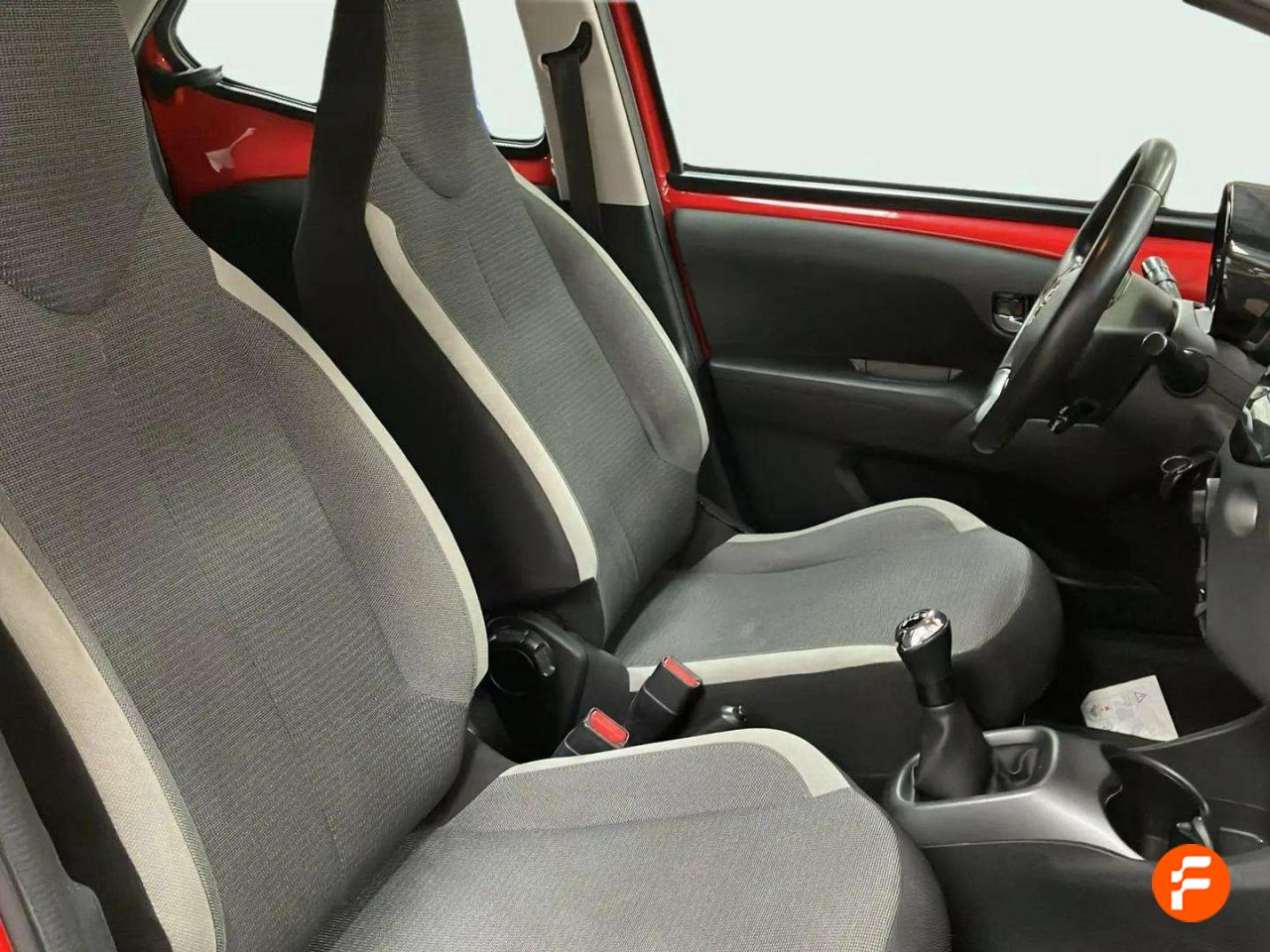 Foto Toyota Aygo 11