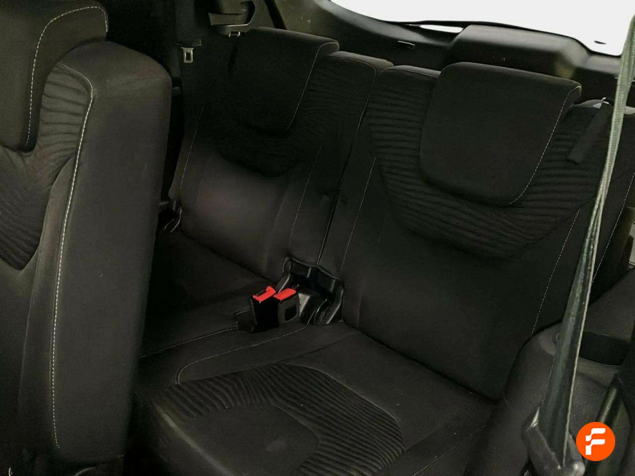 Foto Ford S-Max 13