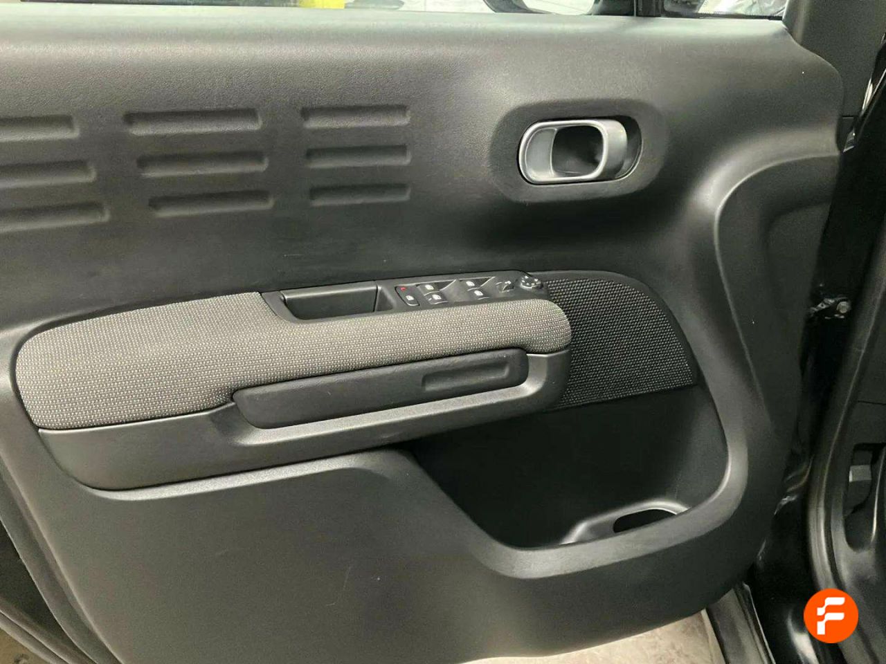 Foto Citroën C3 Aircross 23