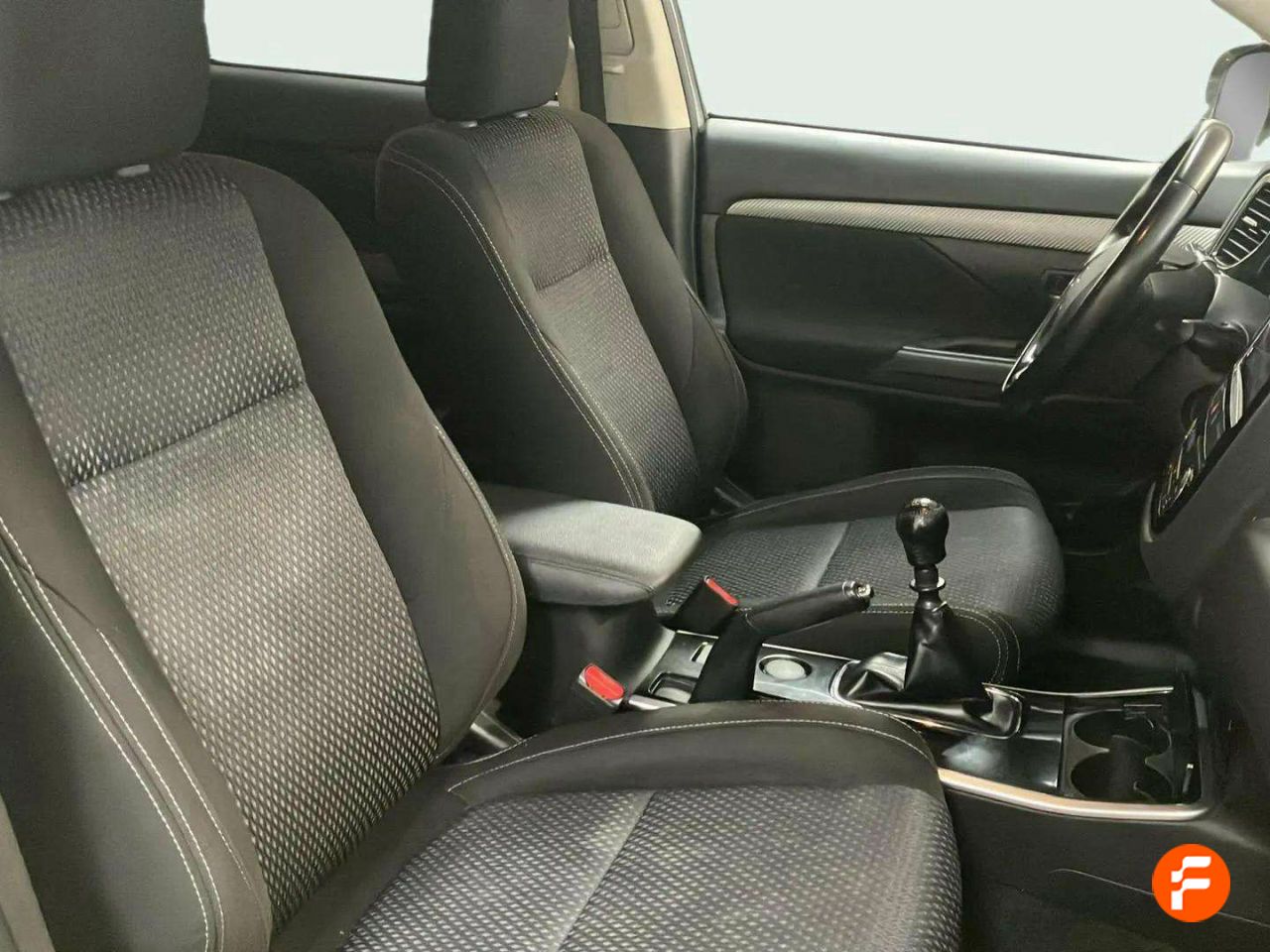 Foto Mitsubishi Outlander 11