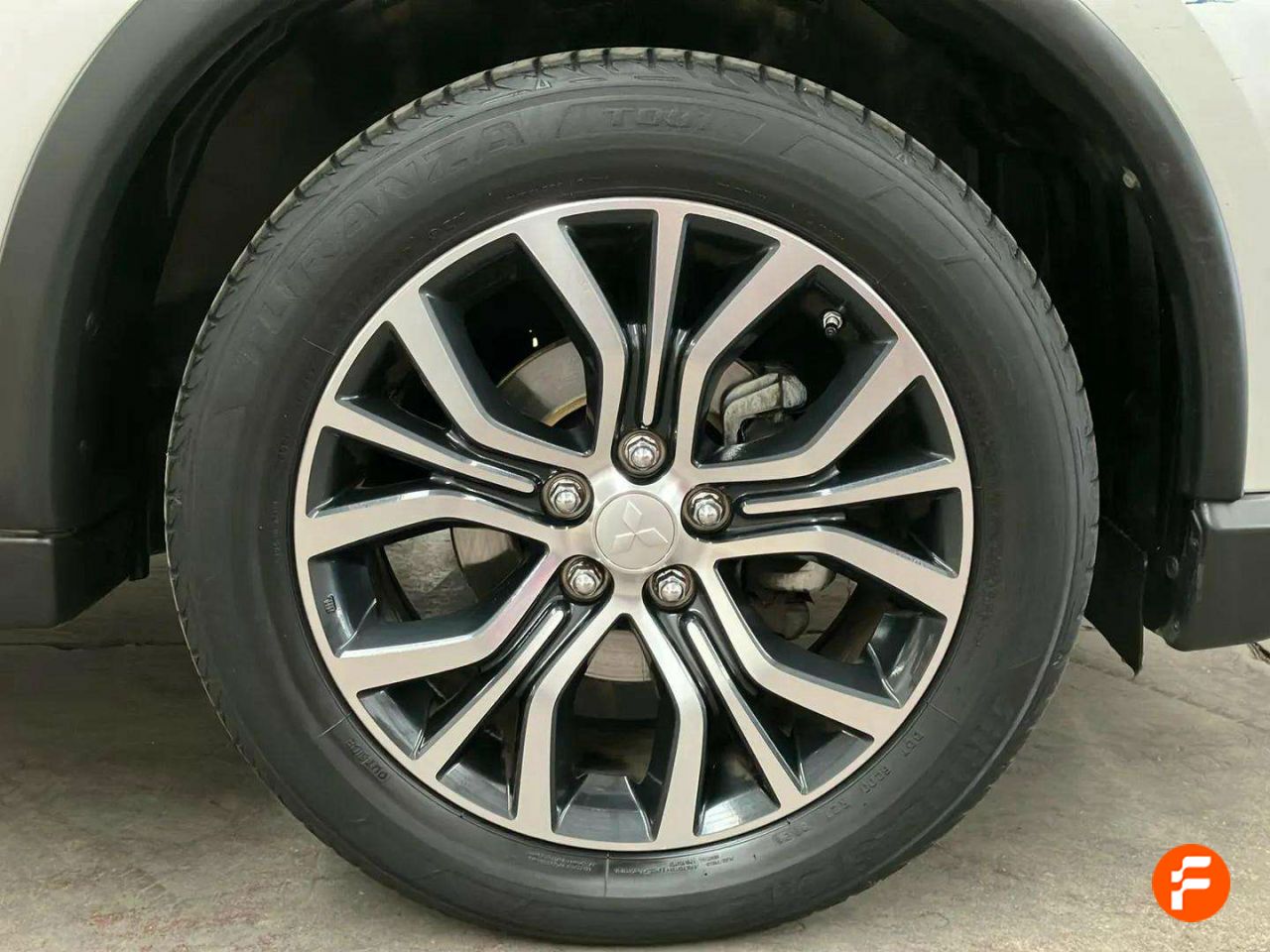 Foto Mitsubishi Outlander 16