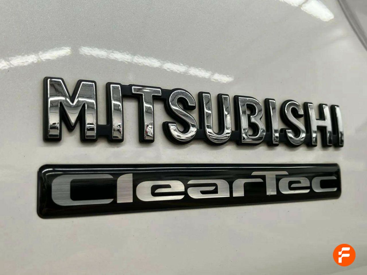 Foto Mitsubishi Outlander 19