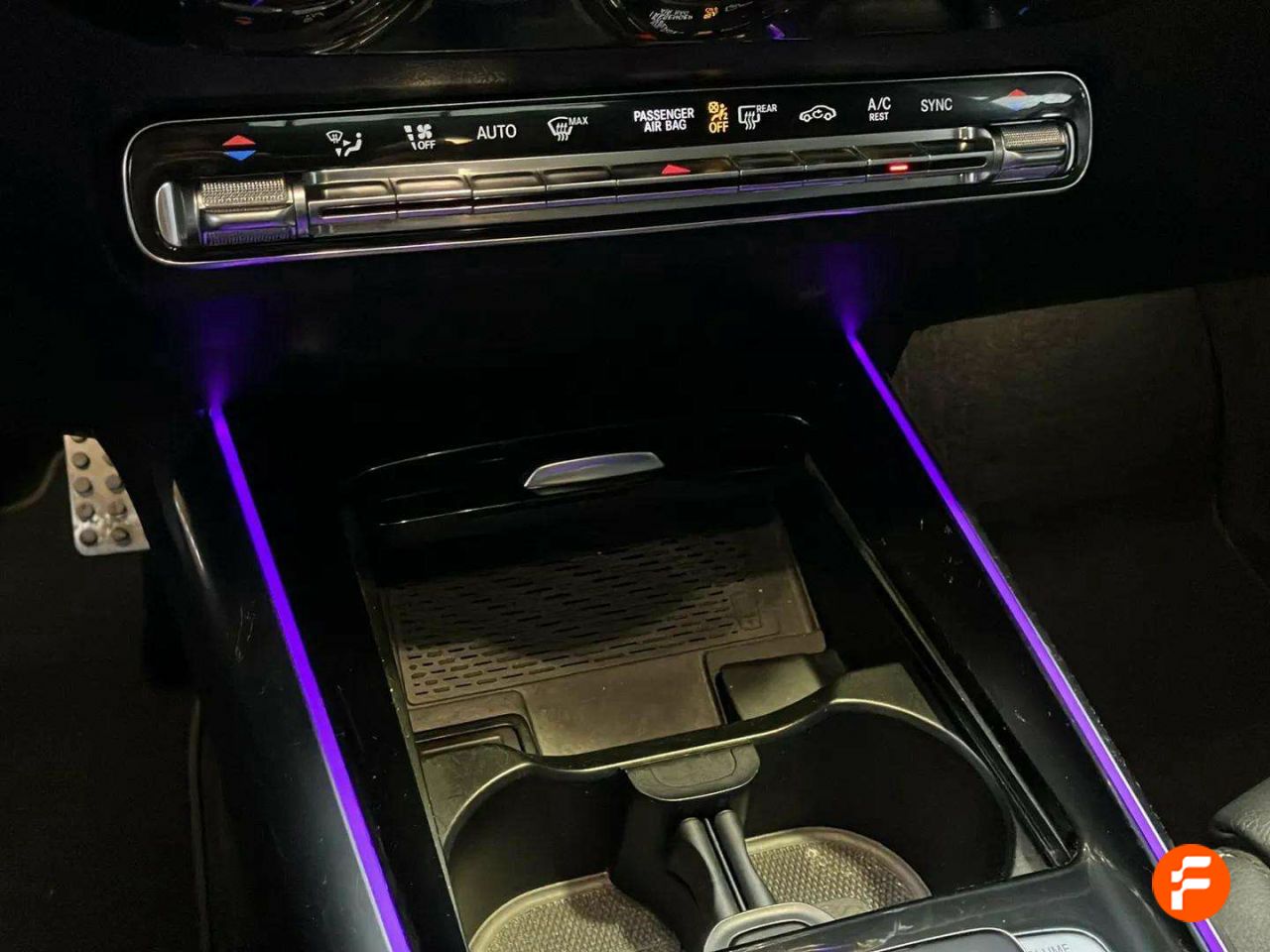 Foto Mercedes-Benz Clase B 25