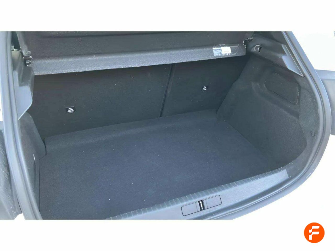 Foto Peugeot 208 13