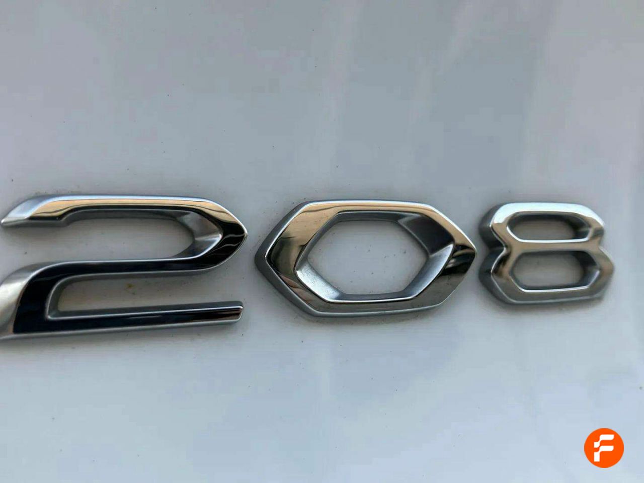 Foto Peugeot 208 15