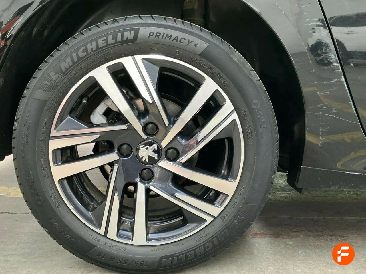 Foto Peugeot 208 15