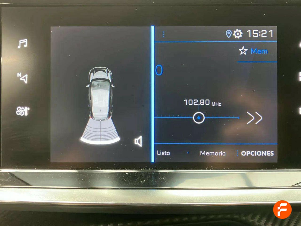 Foto Peugeot 208 17