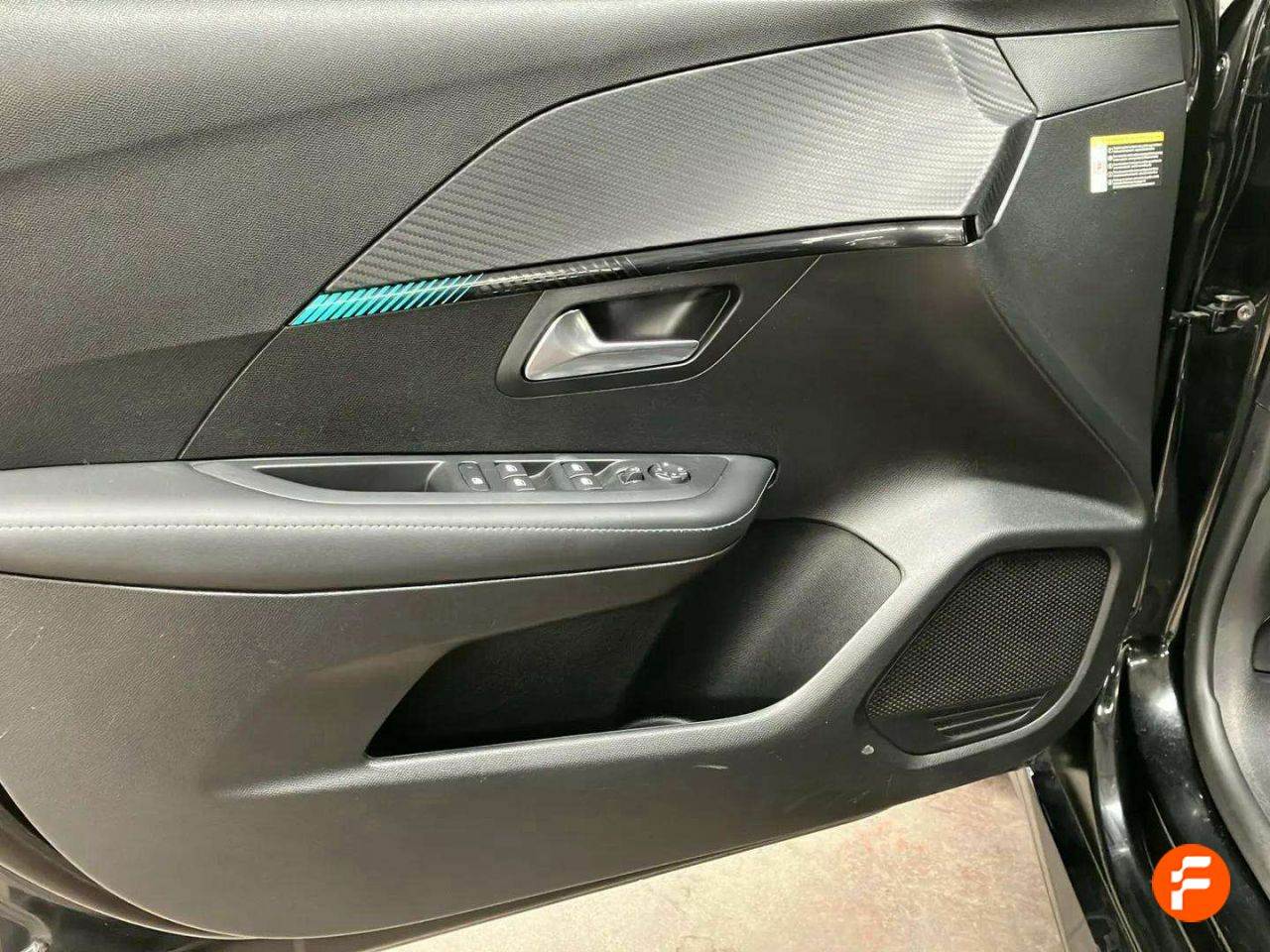 Foto Peugeot 208 21