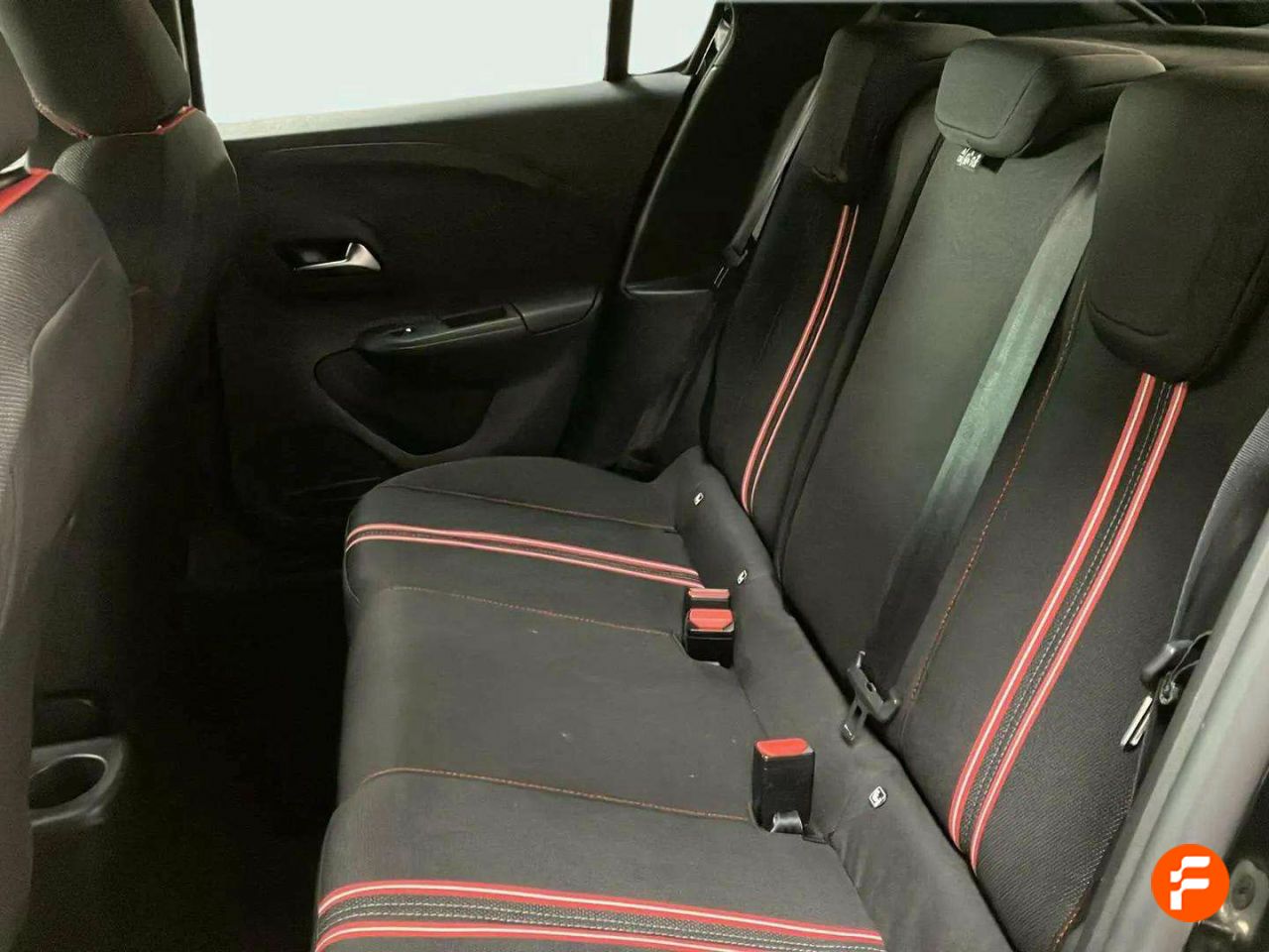 Foto Opel Corsa 12