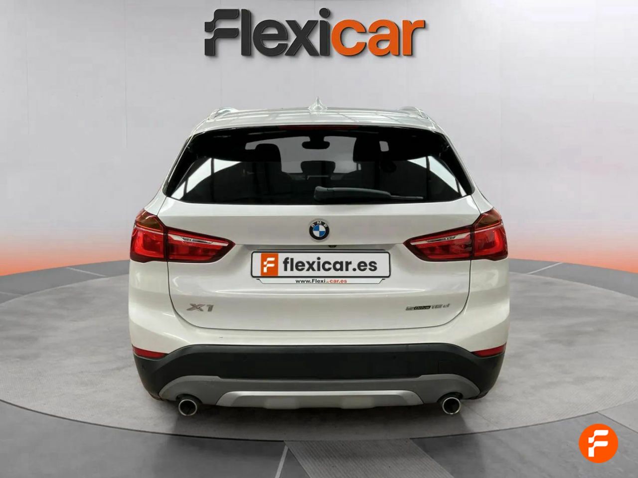 Foto BMW X1 4