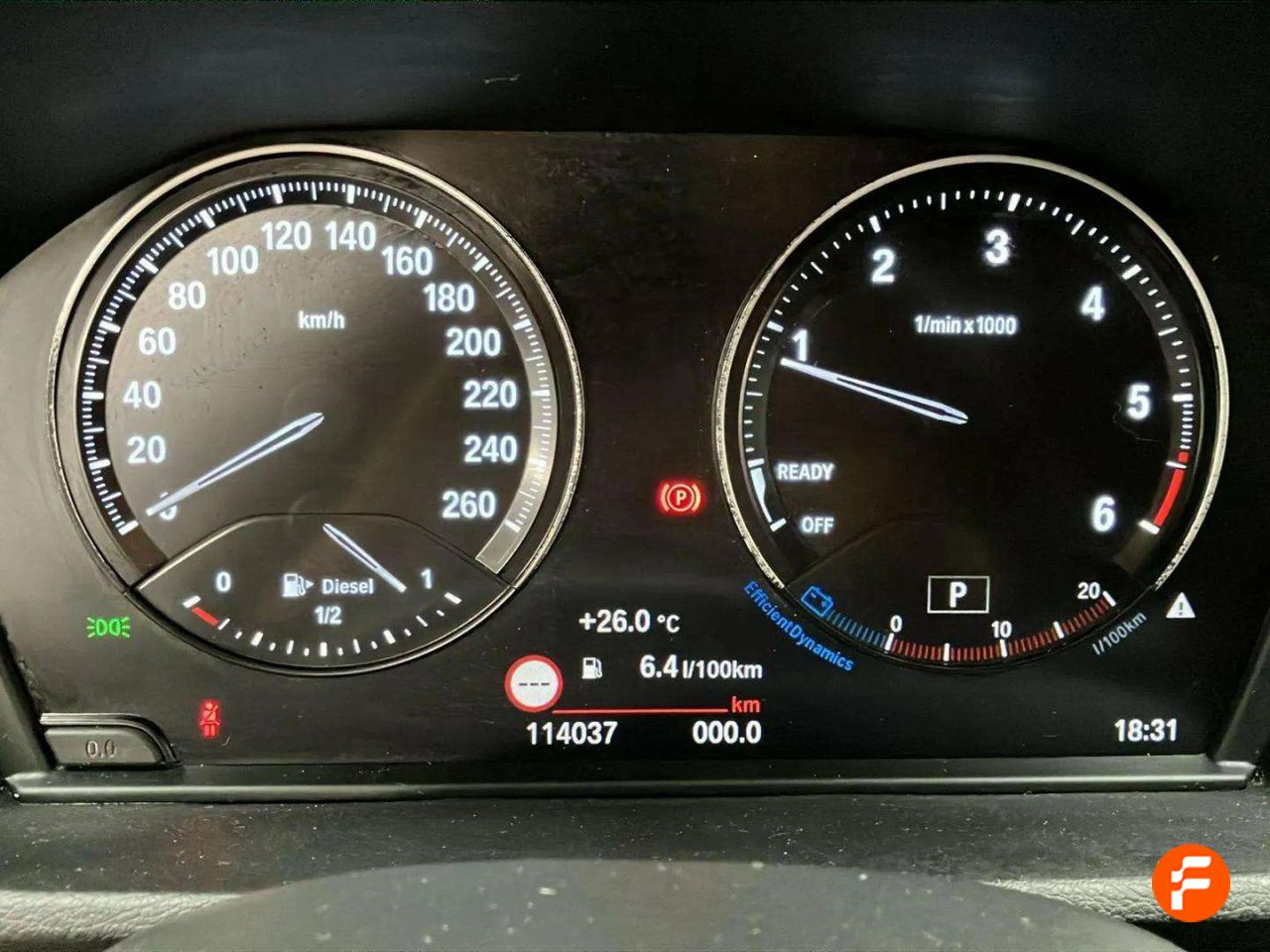Foto BMW X1 9