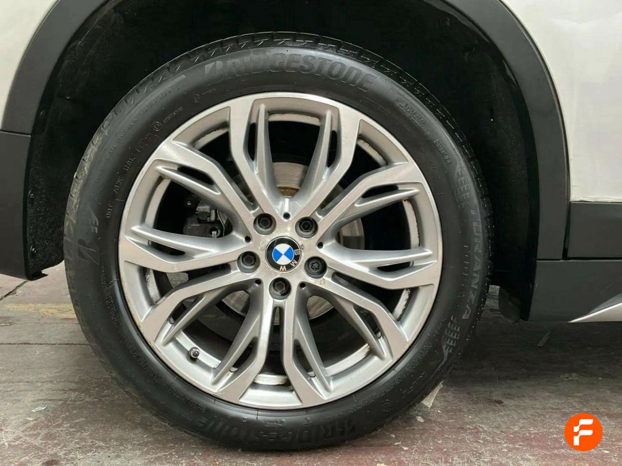 Foto BMW X1 16