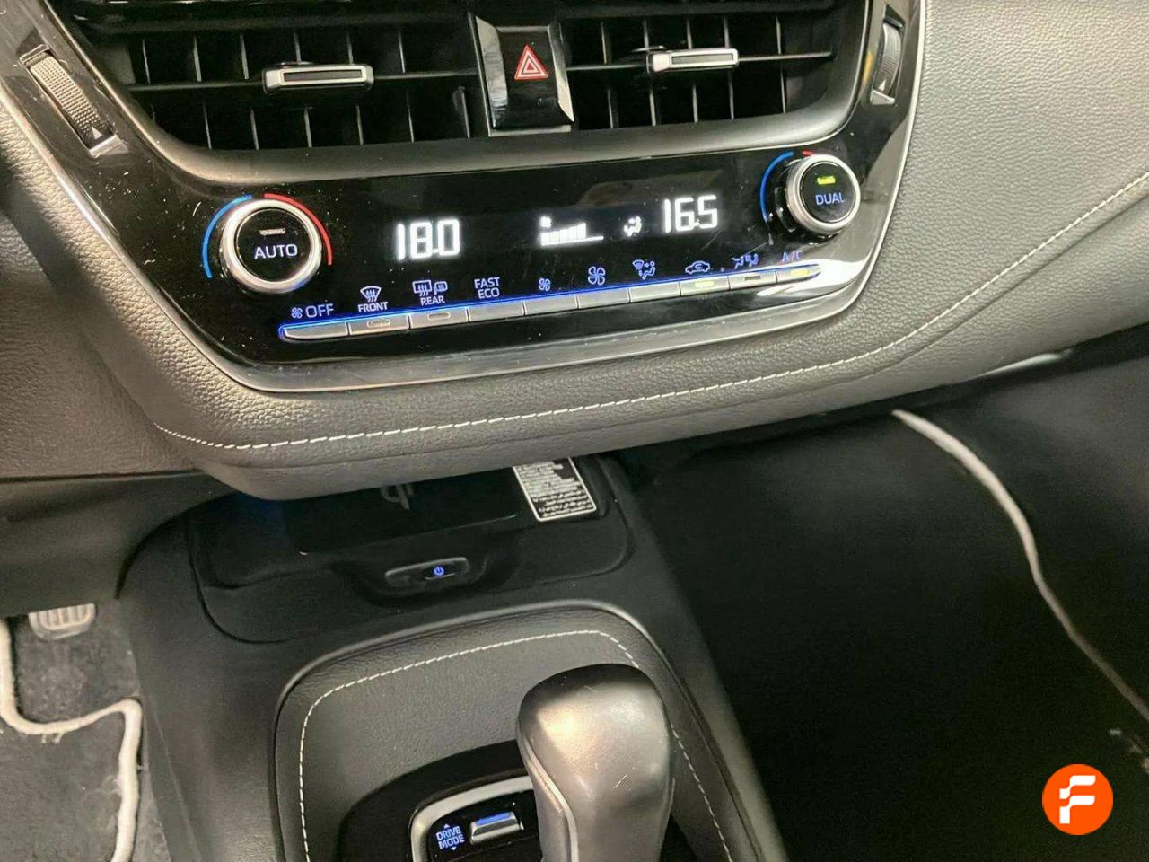 Foto Toyota Corolla 19