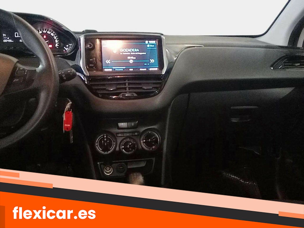 Foto Peugeot 208 8