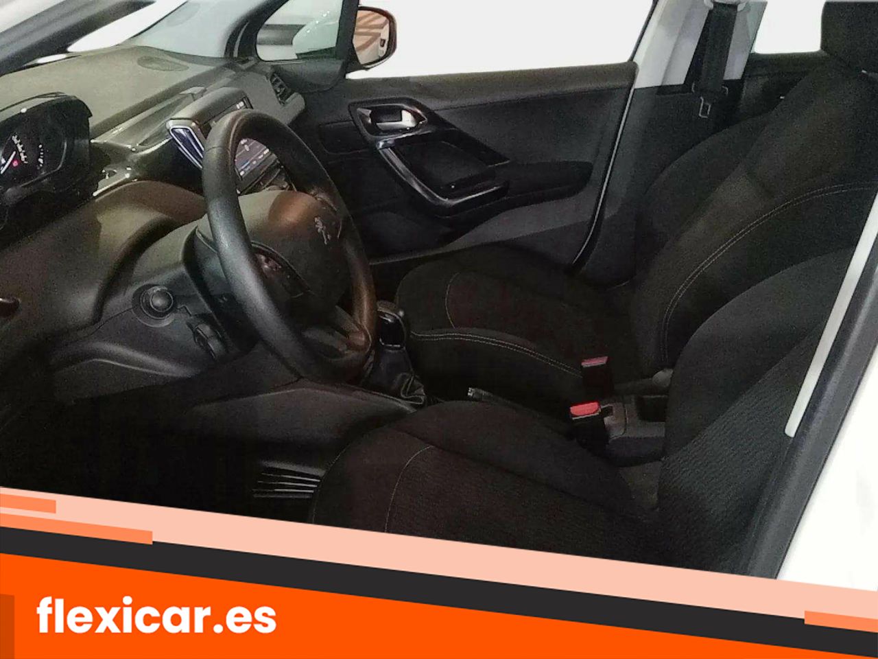 Foto Peugeot 208 11
