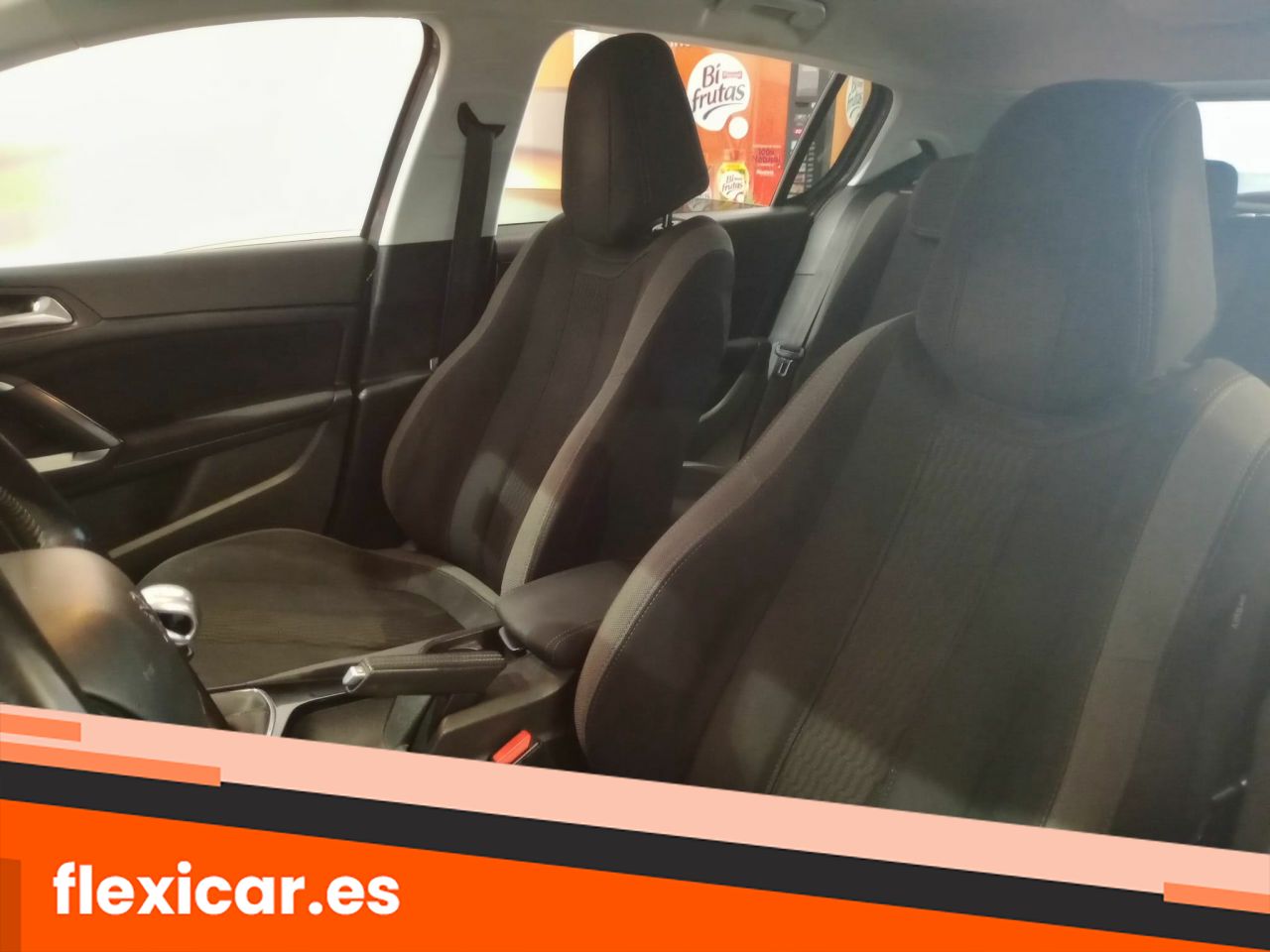 Foto Peugeot 308 16