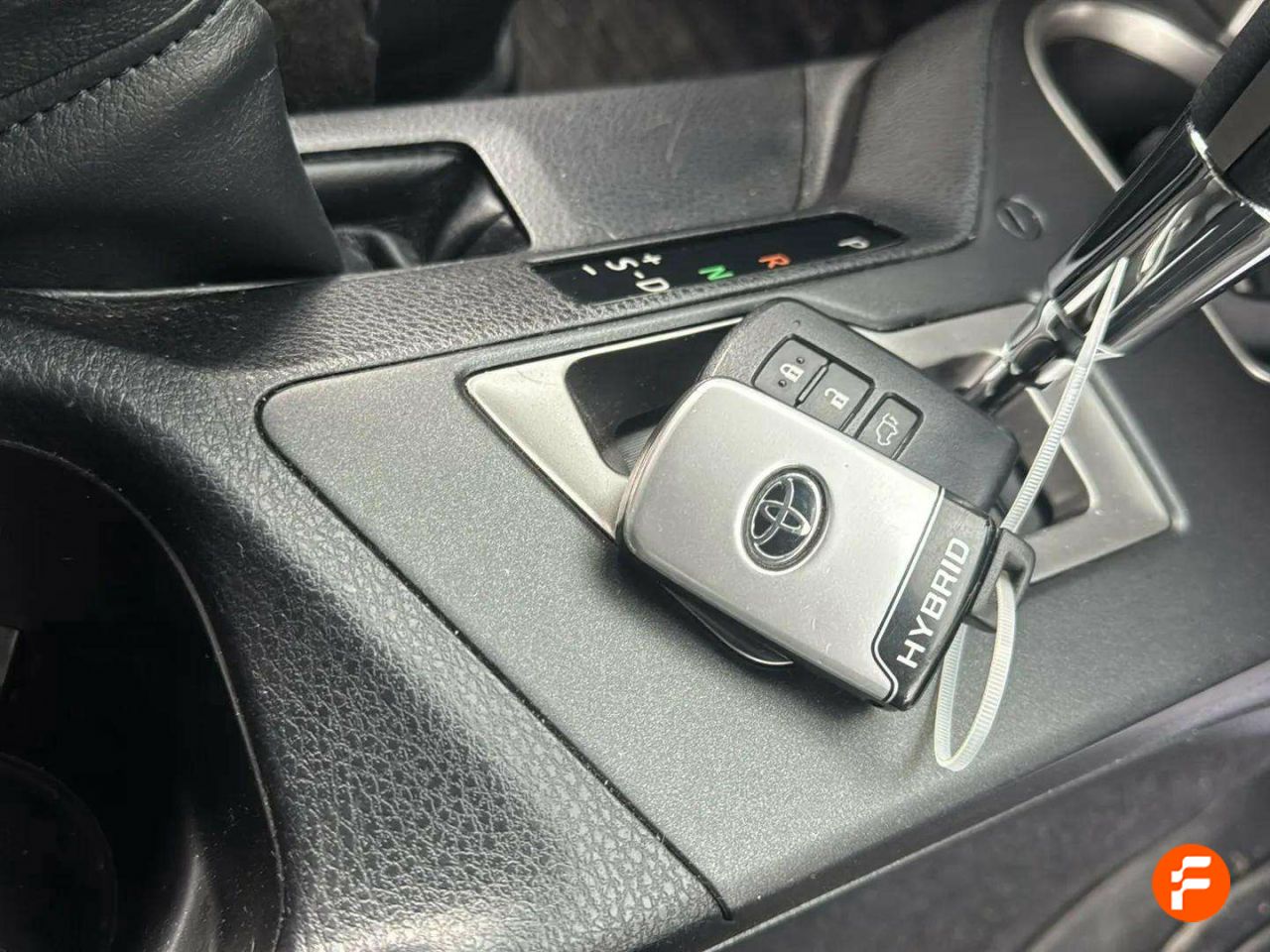 Foto Toyota Rav4 14