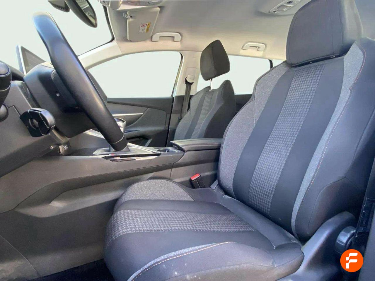 Foto Peugeot 5008 12