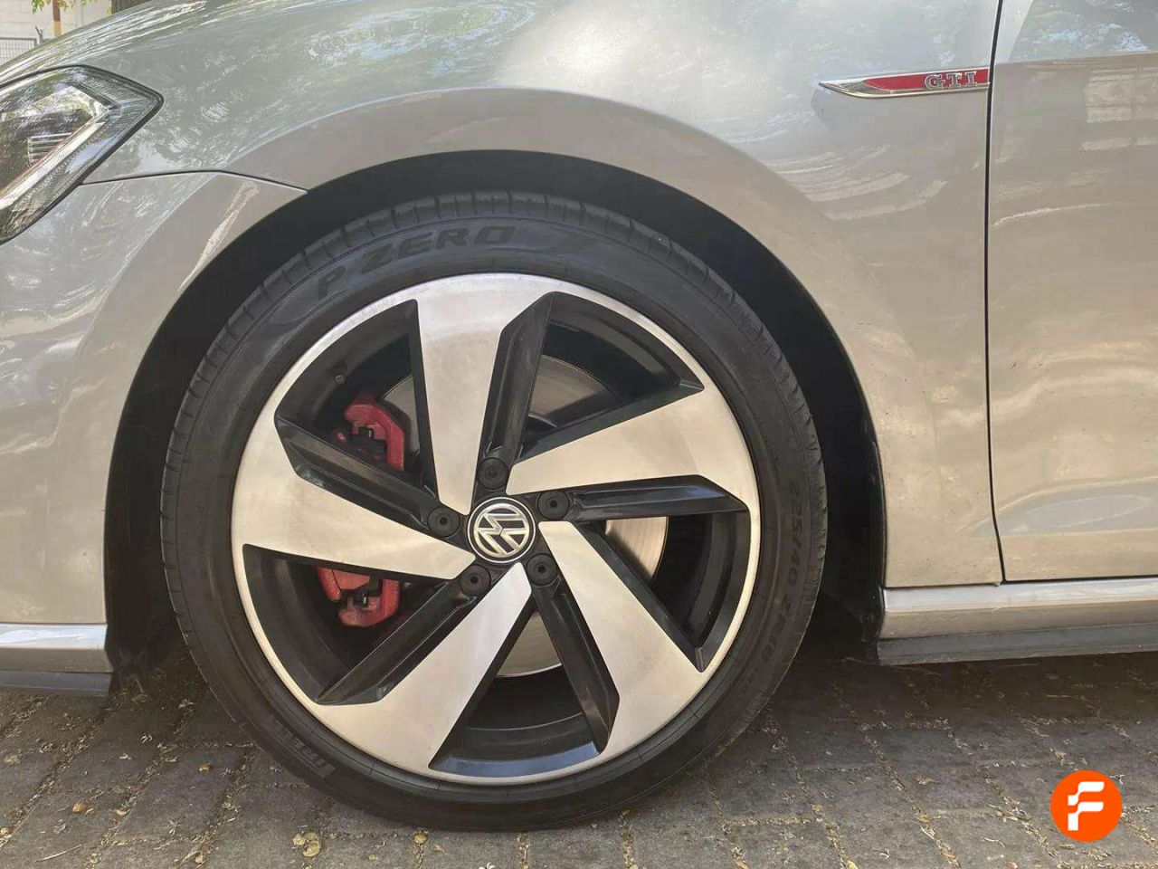 Foto Volkswagen Golf 8