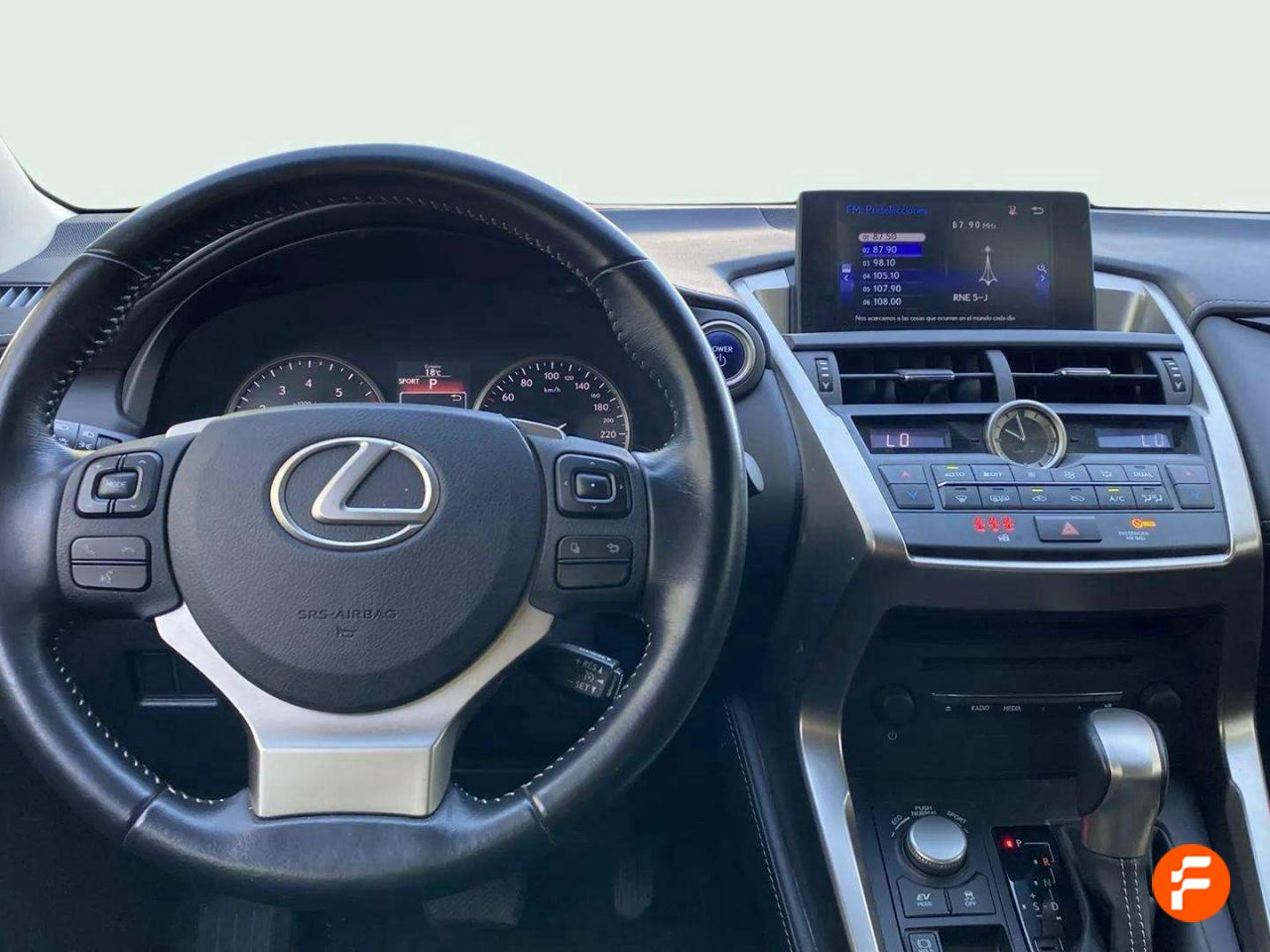 Foto Lexus NX 9