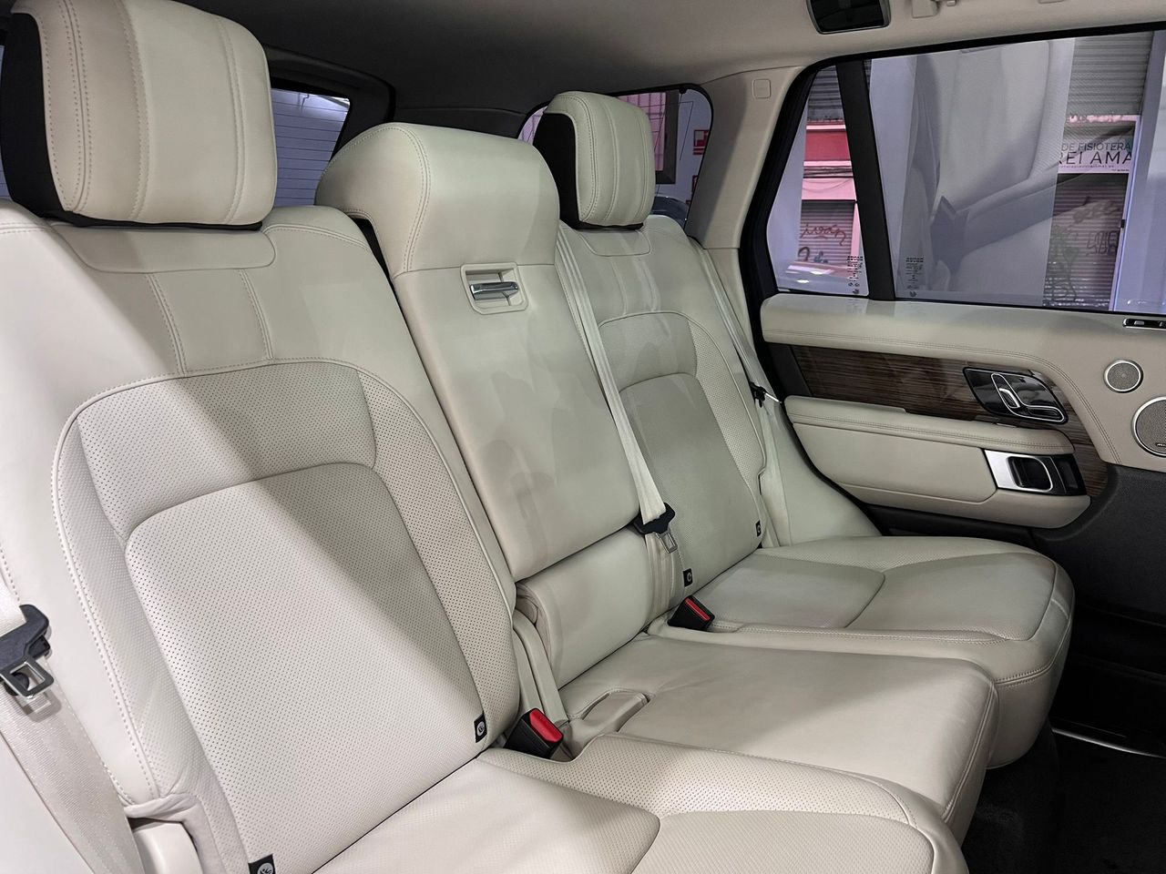 Foto Land-Rover Range Rover 21