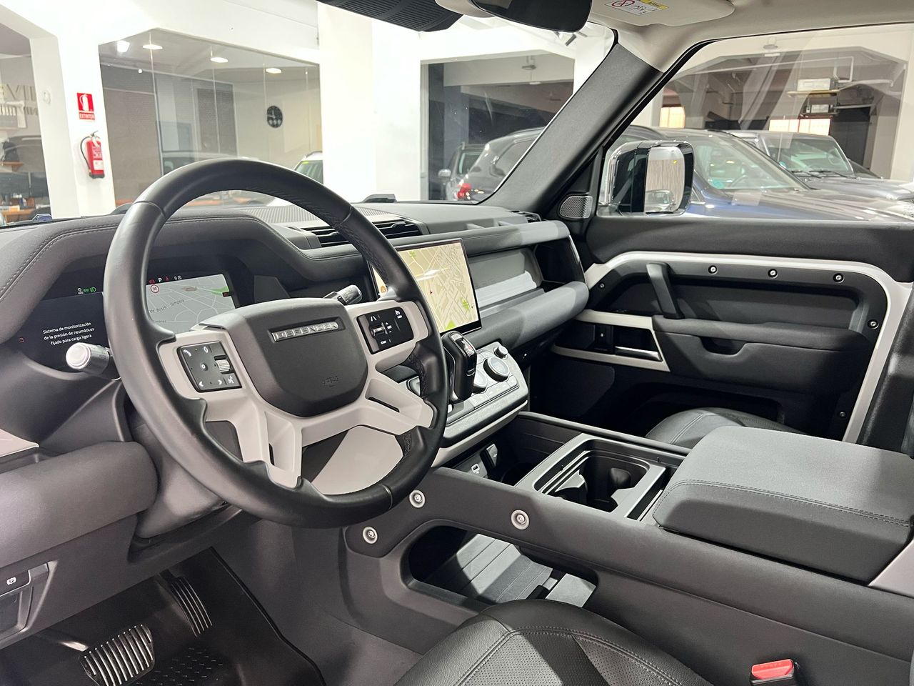 Foto Land-Rover Defender 11