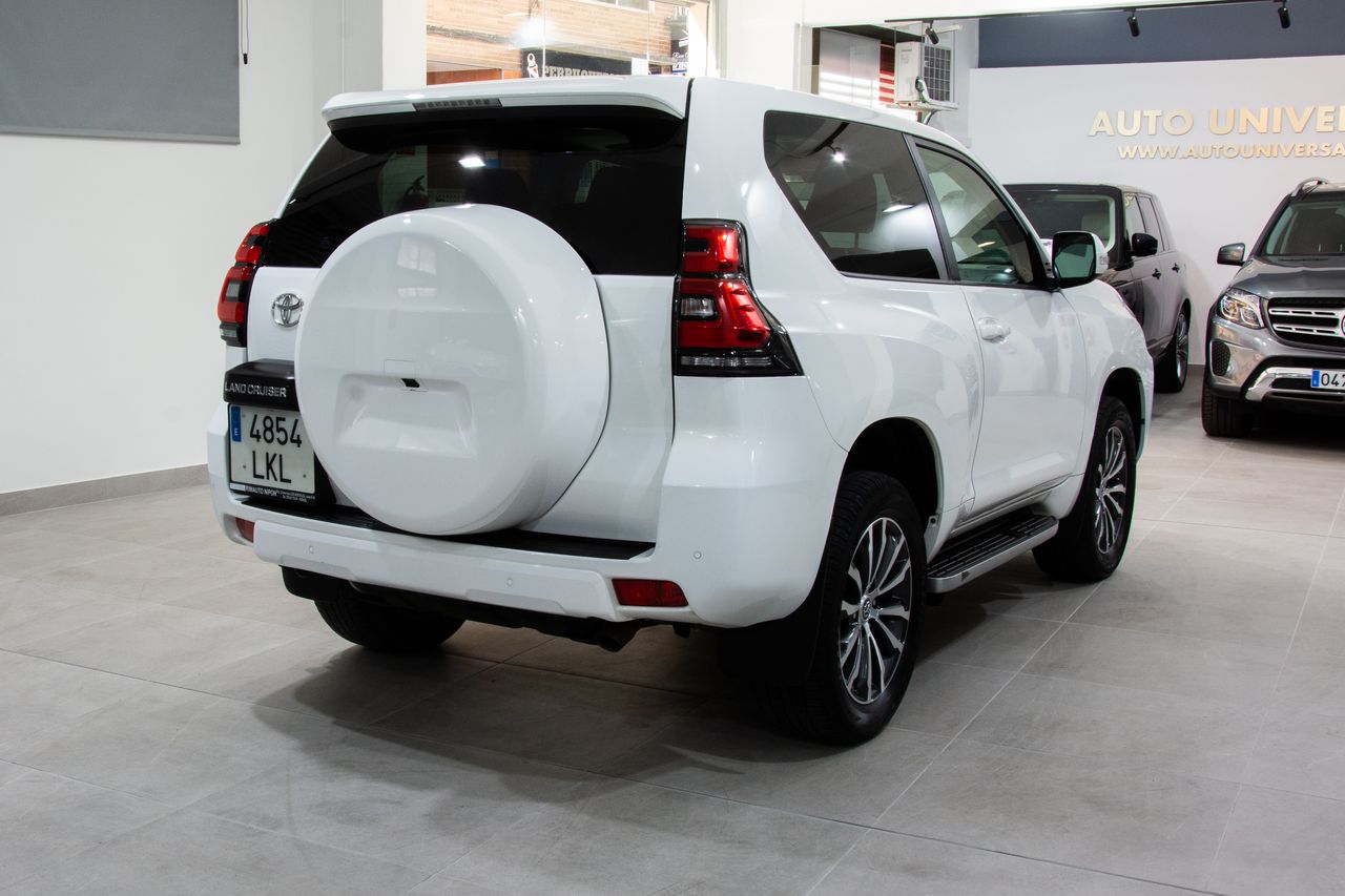 Foto Toyota Land Cruiser 6