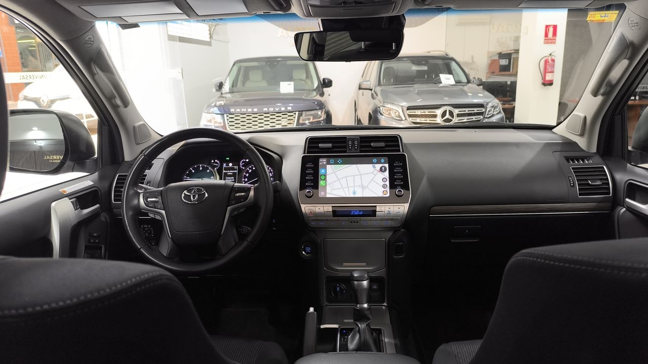 Foto Toyota Land Cruiser 14